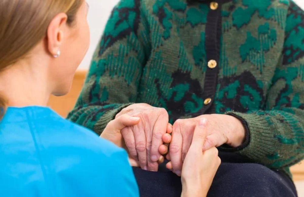 Bilingual Training Classes In Brooklyn, NY 8 Fast-Track HHA Certification